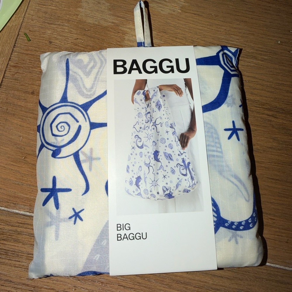 BIG BAGGU IN MERMAID